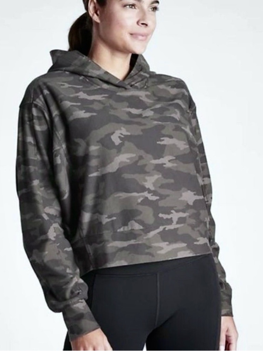 New Women’s Athleta Farallon Cropped Hoodie Sweatshirt UPF 50+ Green/Black Camo